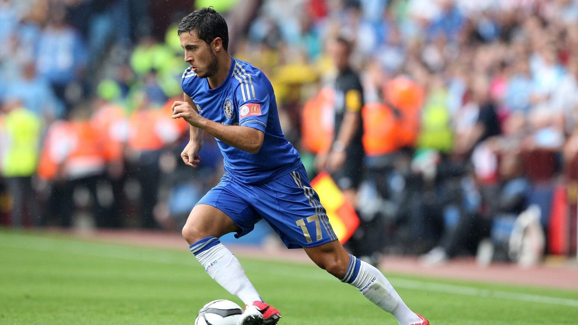 “帕布罗·马特拉:阿根廷美洲狮队的灵魂人物,领导美洲狮队打破瓶颈”